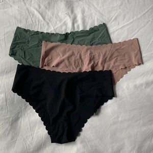 NWOT Victoria’s Secret Cheeky Panties